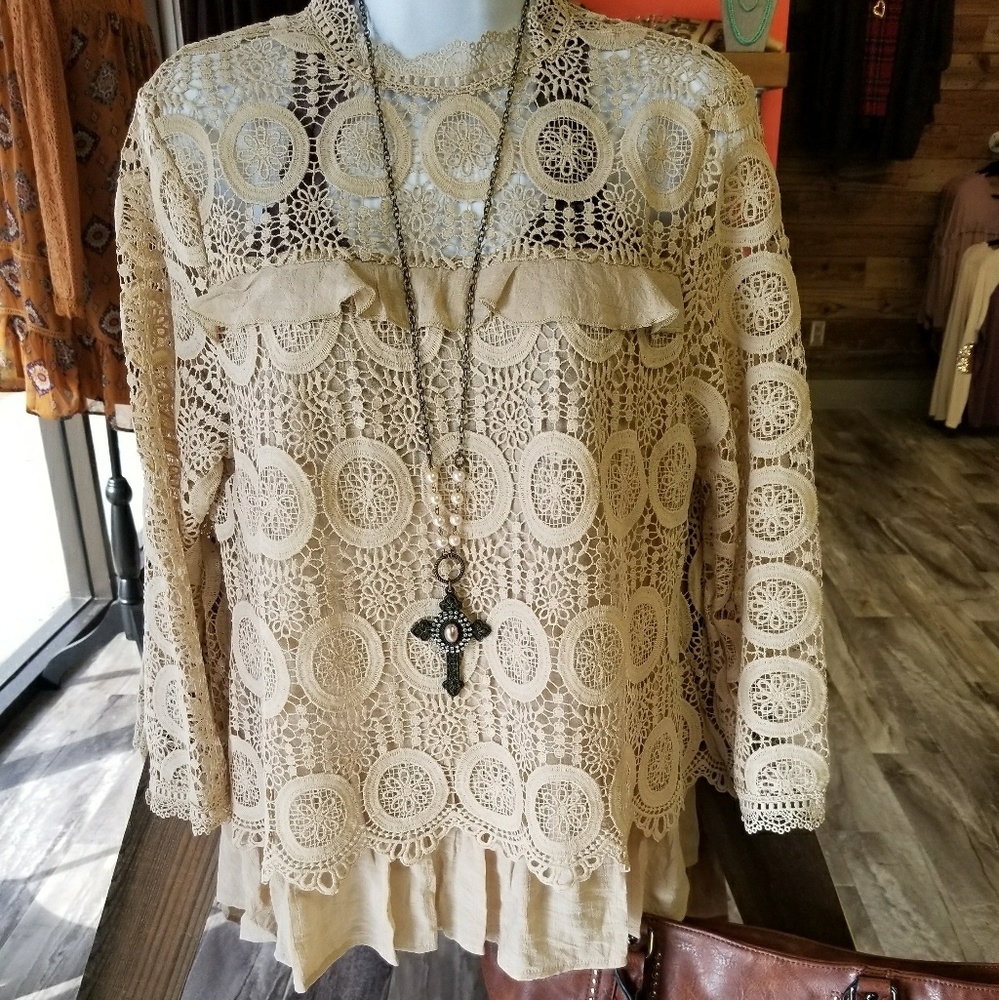 ❤Entro Crocheted Top - Picture 4 of 4